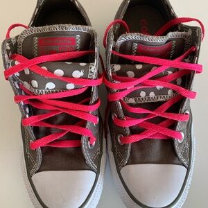 Converse All Stars Dark Khaki double tongue Sneakers w/ pink laces & accents Sz6